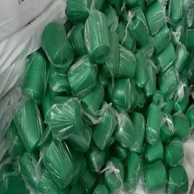 सफेद, काला, रंग 100% पॉलिएस्टर स्पून यार्न 40S/2 1.25kgs/cone